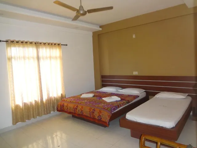 Hotel Shalimar Residency - 4