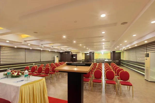 Hotel Kings Empire - 3