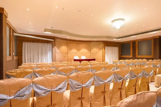 Marine Inn Hotel - 3