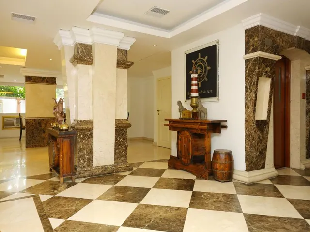 Capital O Urban House Emarald Suites - 2