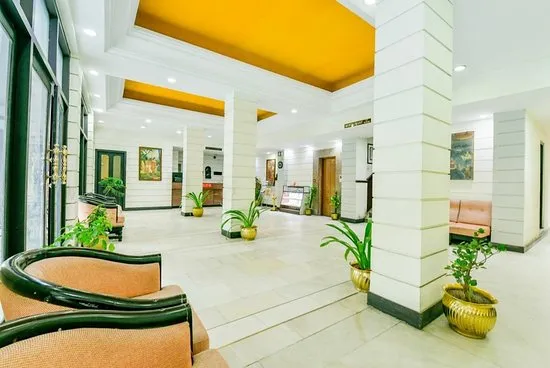 Hotel Dwaraka - 2