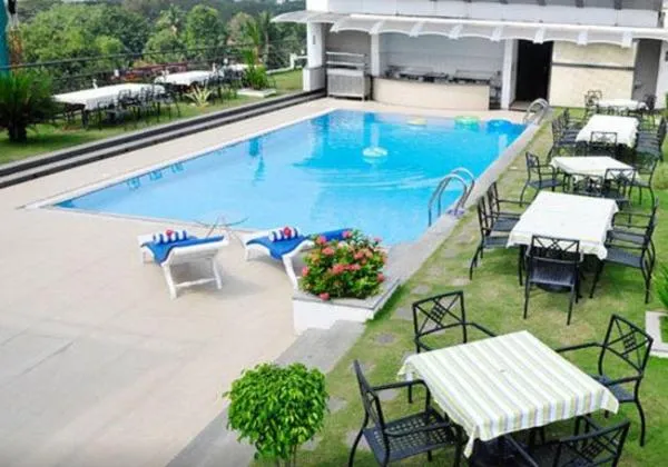 The Mercy Luxury Business Hotel - 3