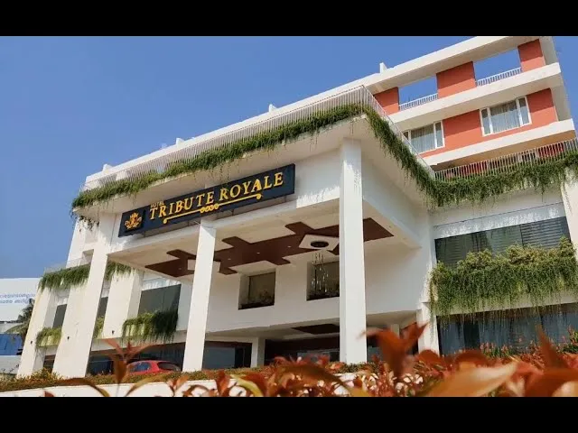 Tribute Royale