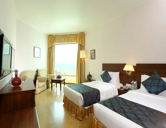 The Quilon Beach Hotel & Convention Centre - 4