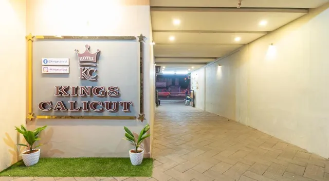 Hotel Kings Calicut - 2