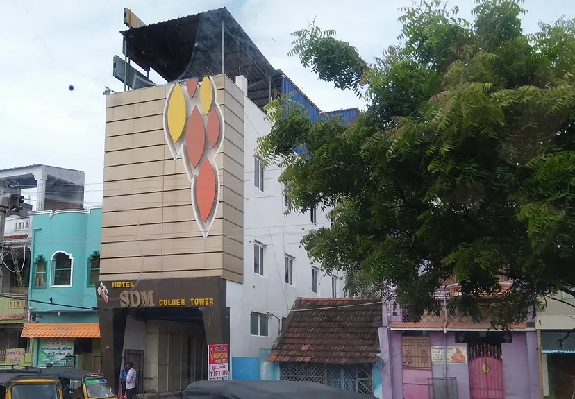 Hotel SDM Golden Tower