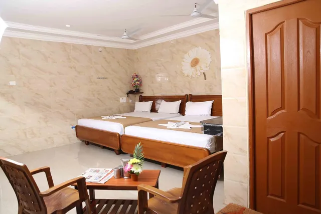 Hotel Senthur Raja - 3