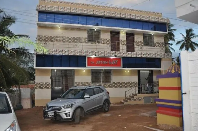 Hotel Ragavendra