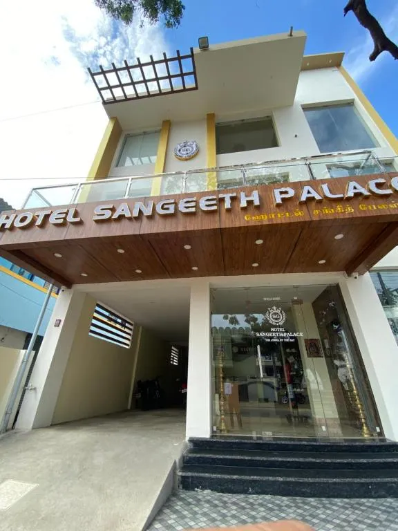 Hotel Sangeeth Palace