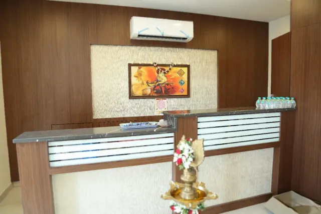 Hotel Comfort Inn - 2