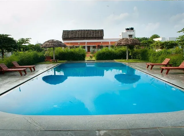 The Mountain Retreat - 2