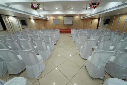 Hotel Palmyra Grand Inn - 3