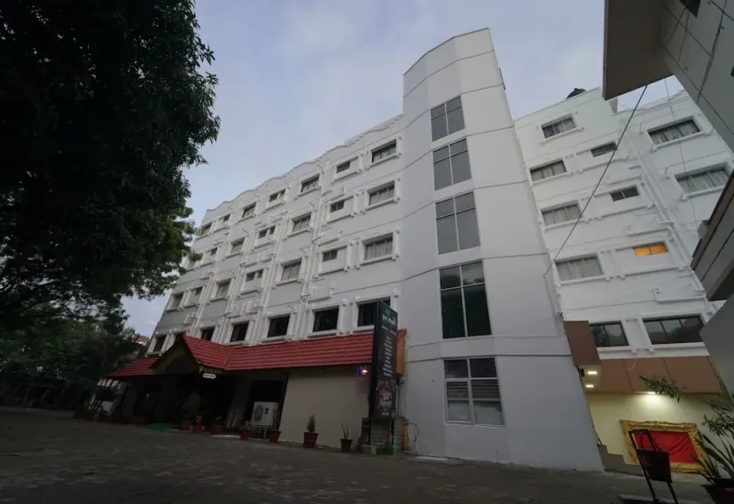 Hotel Palmyra Grand Inn