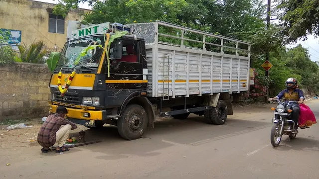 New Nilgiri Transports - 2