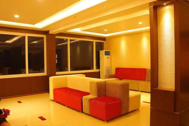 The Seashore Hotel - 2