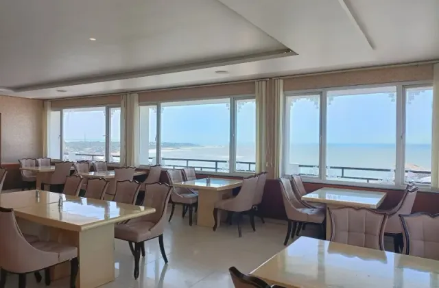 The Seashore Hotel - 3