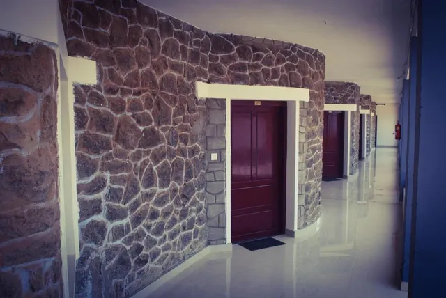 Hotel Jebasakthy - 2