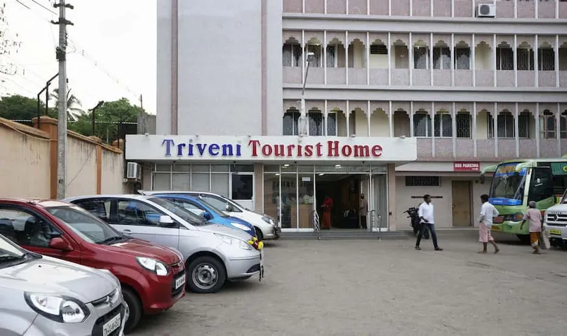 Triveni Tourist Home