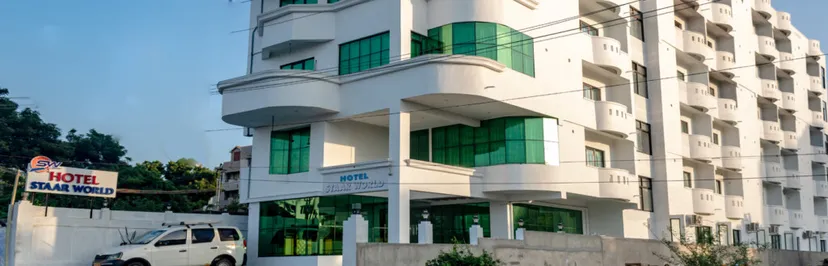 Hotel Staar World