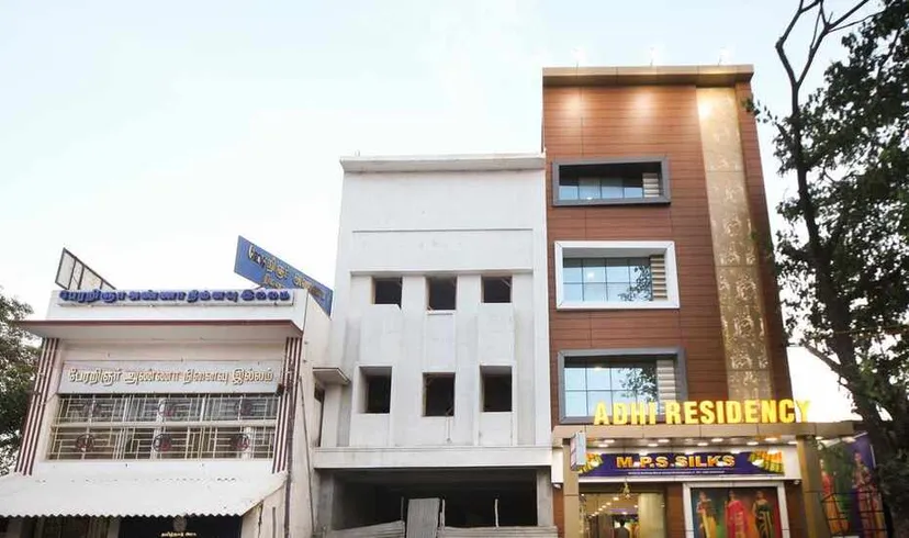 Hotel Adhi Residency