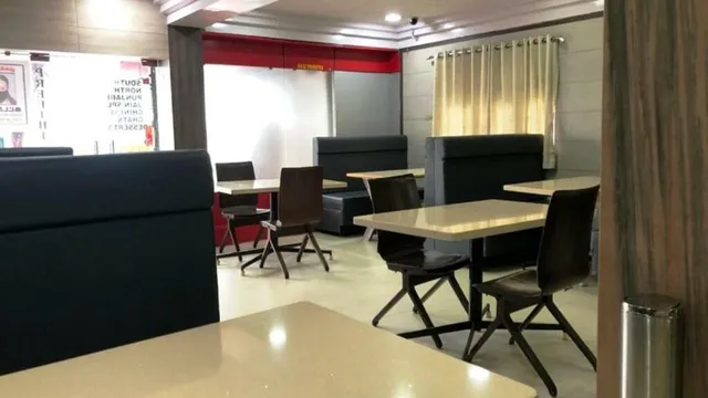 Hotel Preethi Palace - 3