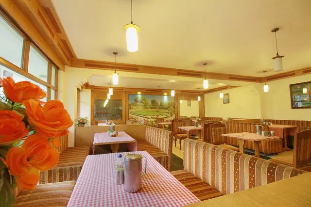 Flagship Hotel Gaylord - 3