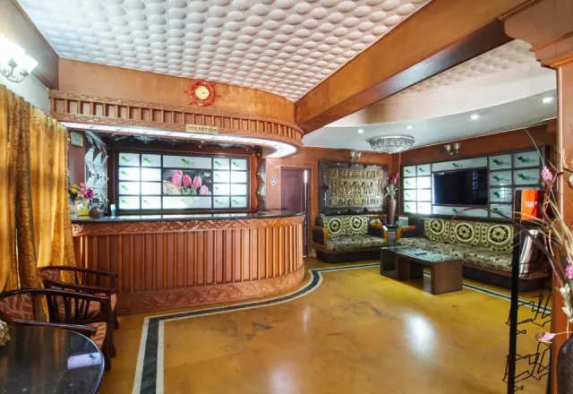 Collection O 14241 The Greenery - Holiday Inn - 2