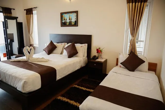 PARADISE PERFECT - 4