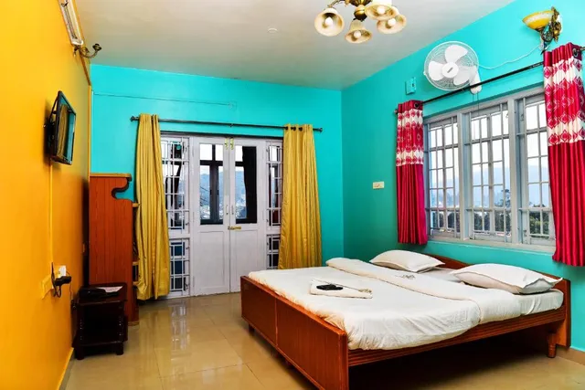 RK Holiday Homes (RK Homes Guest House) - 4