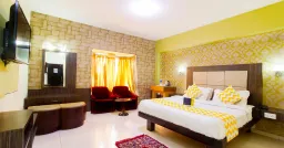 Hotel Nilgiris Inn - 3