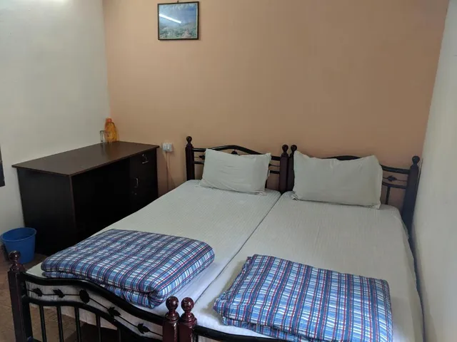 Reflections Guest House - 4