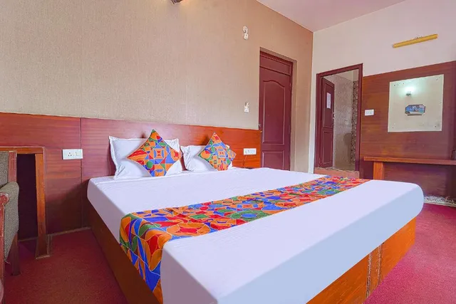 FabExpress Ooty Residency - 4