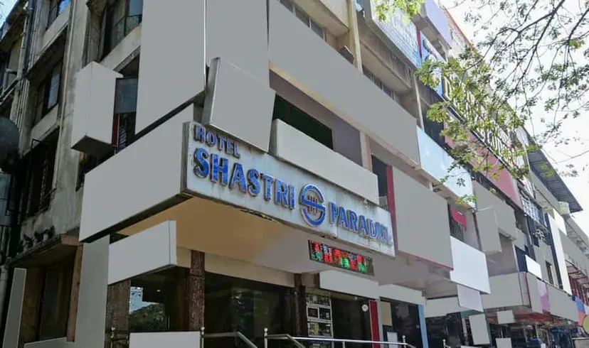 Hotel Shastri Paradise