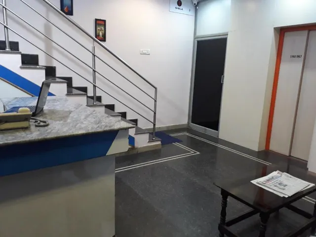 Blue Moon Residency - 2