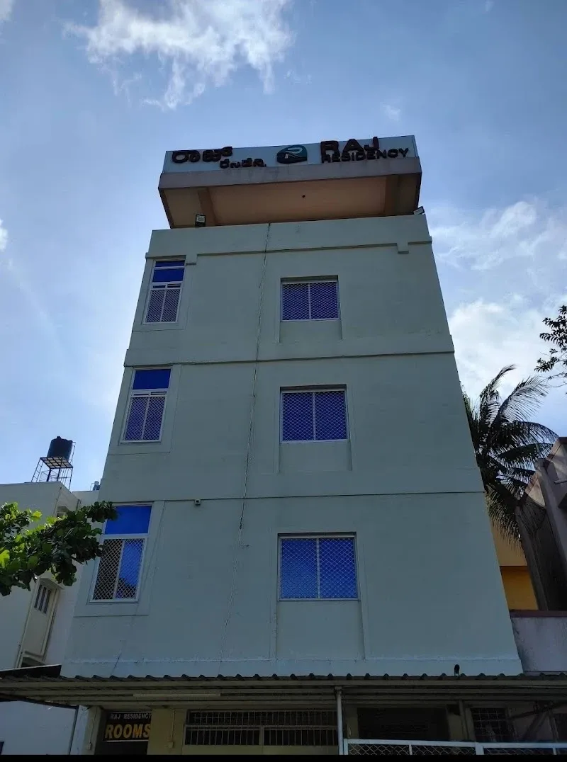 Capital O 84569 Yashaswi