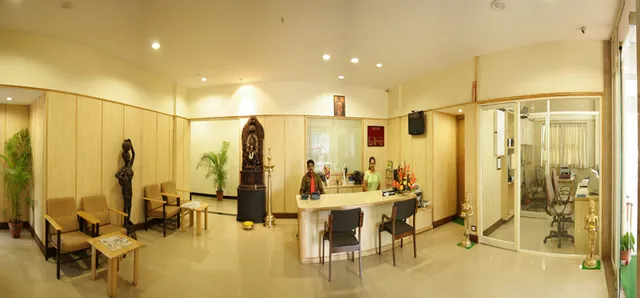 Hotel Suhashini Palace - 2