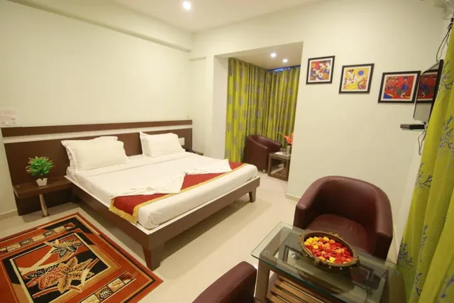 Golden Residency - 3