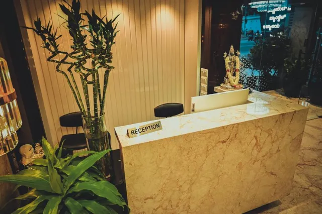 Hotel Golden Riviera - 2