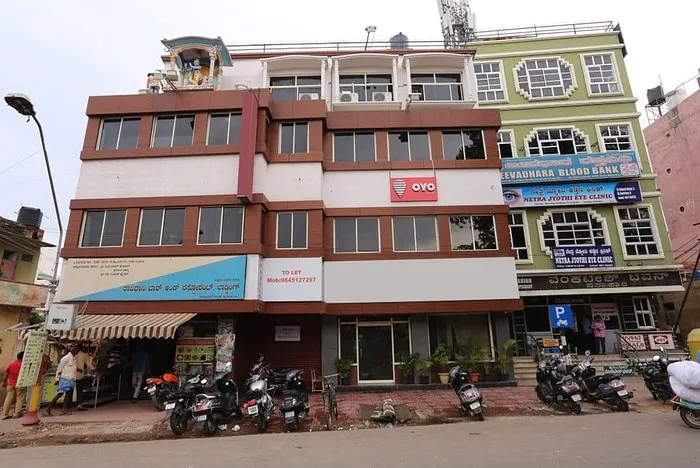 Hotel Prakaash Palace