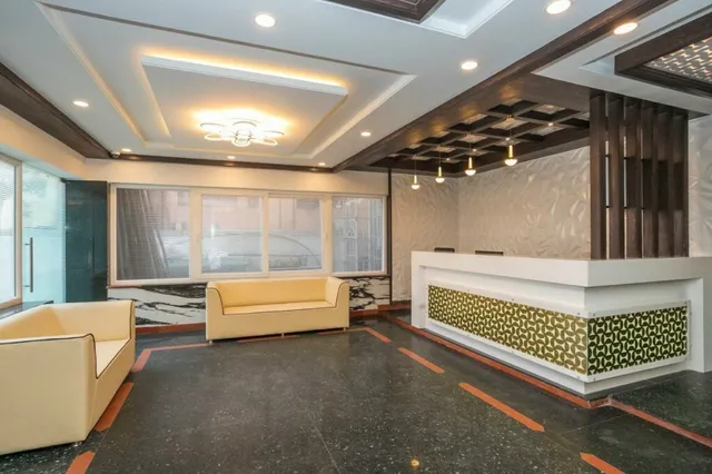 Super OYO Capital O Savi International - 2