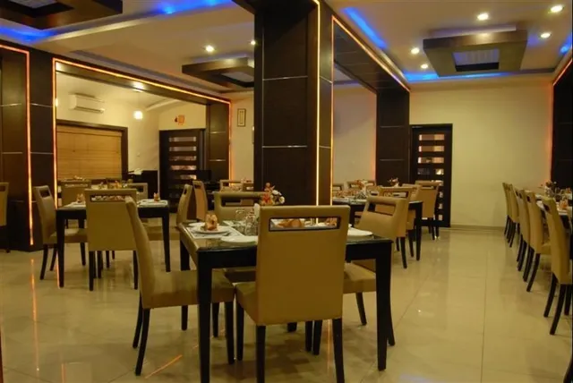 Magaji Orchid Hotel - 3