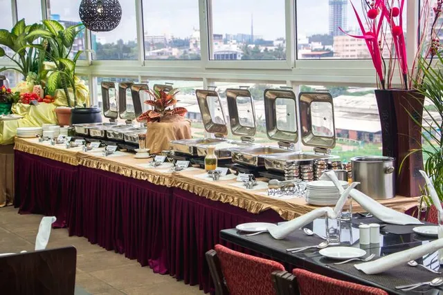 I.V Sanctum Hotel - 4