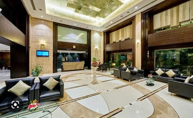 Goldfinch Hotel Bengaluru - 2