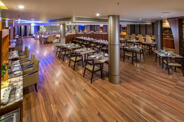 Clarks Exotica- Convention Resorts & Spa - 3