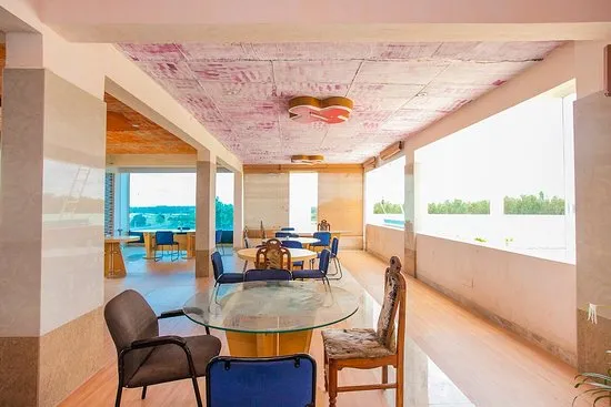 Airport Residency - 4