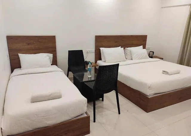 Hotel Airport City - 4