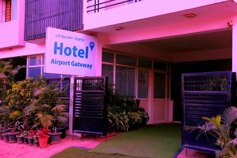 Airport Gateway Hotel