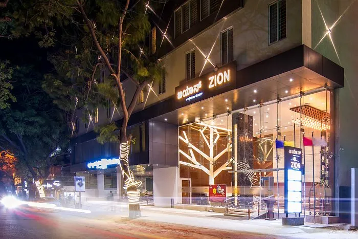 Zions Hotel
