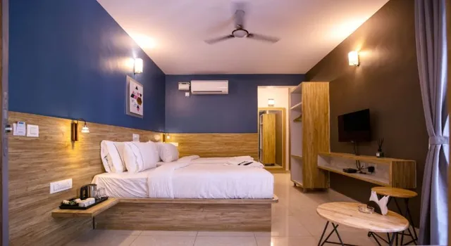 Air Avenue Hotel - 4