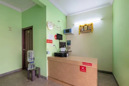 Flagship Hotel Shelton Suites - 2